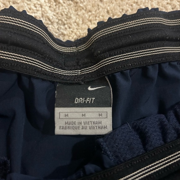 Nike Men's Dark Blue Athletic Shorts Sz. M - Picture 5 of 8